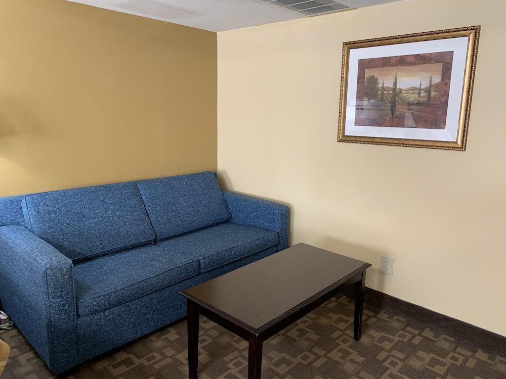Quality Inn Asheboro South Exterior photo