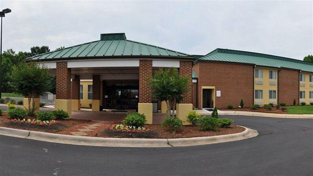 Quality Inn Asheboro South Exterior photo